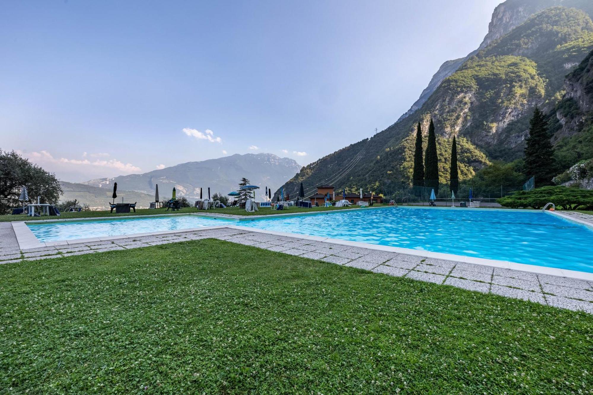 La Terrazza Di Vincent Sul Garda Lejlighed Riva del Garda Eksteriør billede